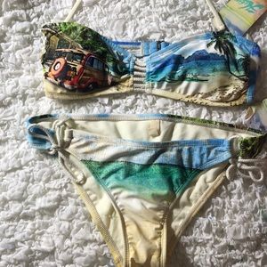 Hobie - brand new . Large . With tags